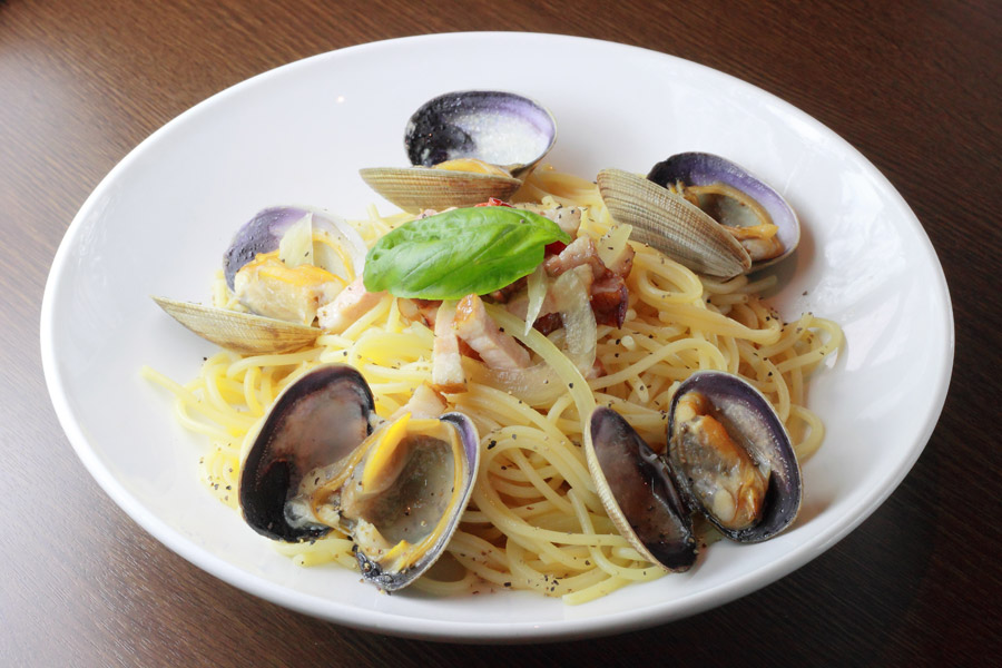 ワインソースのパスタ